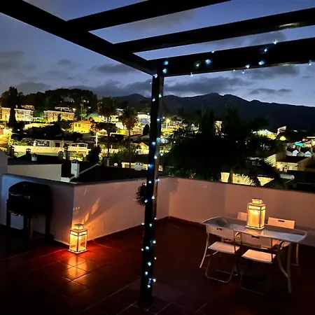 Colina Apartman *