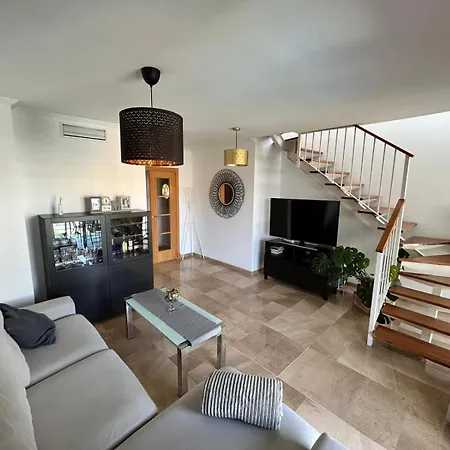 Colina Apartman